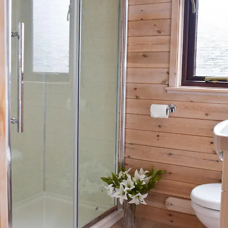 Whinny Brow - Burnside Park *